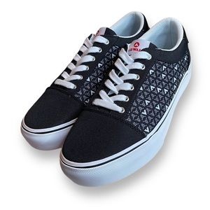 NEW Airwalk Platform Sneaker​​​​​